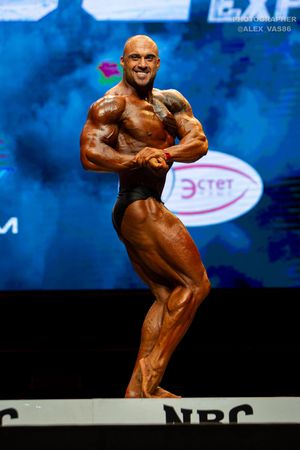 СLASSIC PHYSIQUE +178